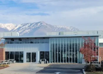 Rhino Rooter’s business location with a welcoming atmosphere, showing reliable service in a friendly community.